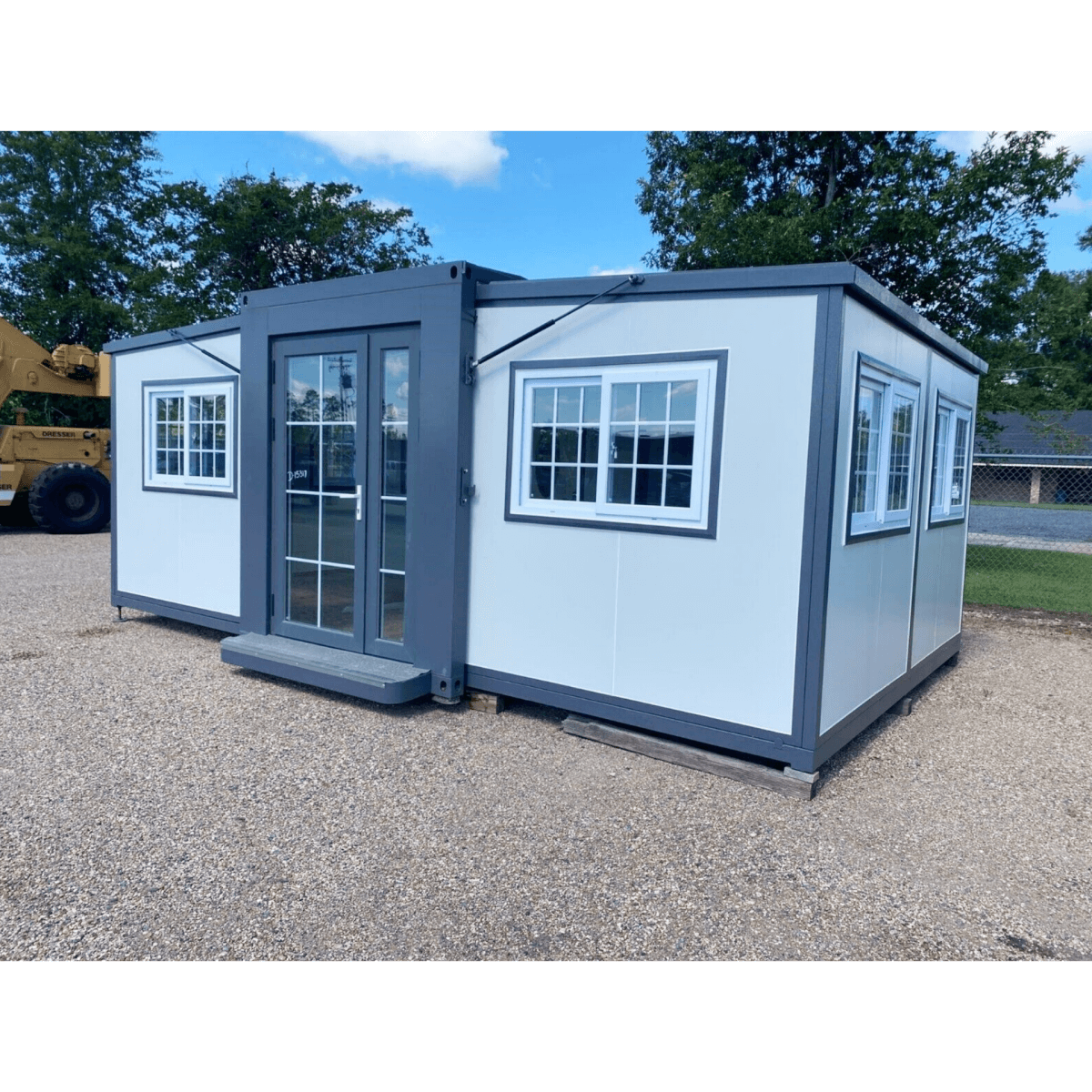 Bastone Mobile Expandable Prefab House 13ft x 20ft